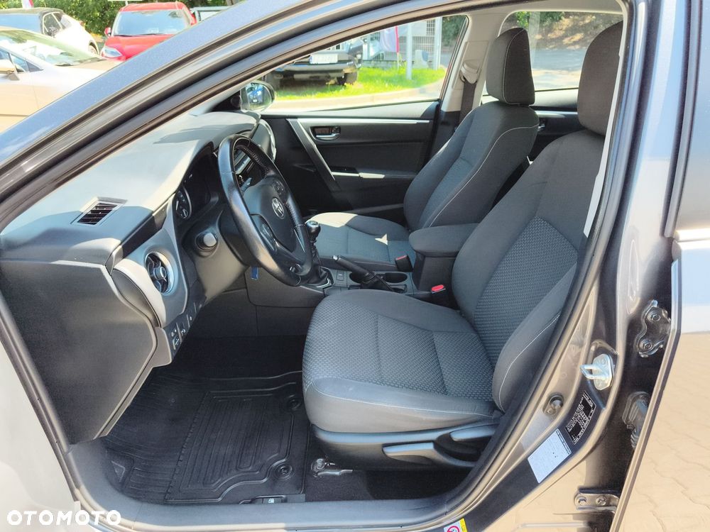 Toyota Corolla 1.6 Premium EU6 - 16