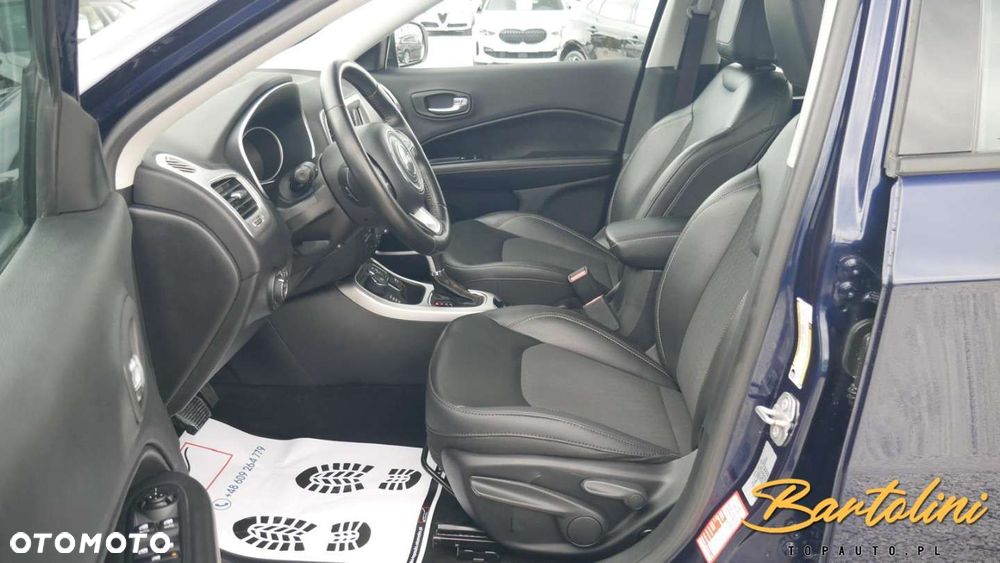 Jeep Compass - 11