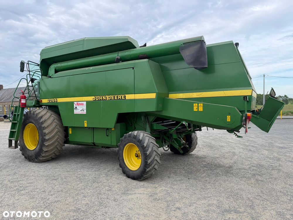 John Deere 2264 - 2
