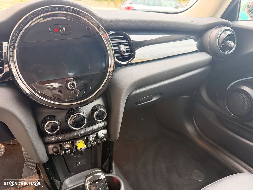 MINI 3 Portas Cooper SE - 12