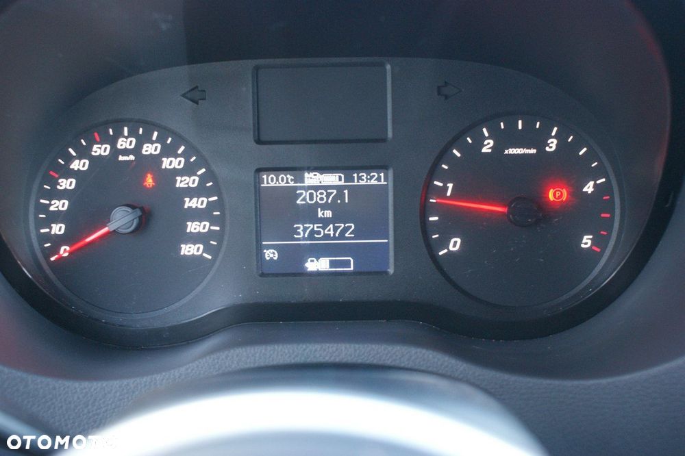Mercedes-Benz Sprinter - 19