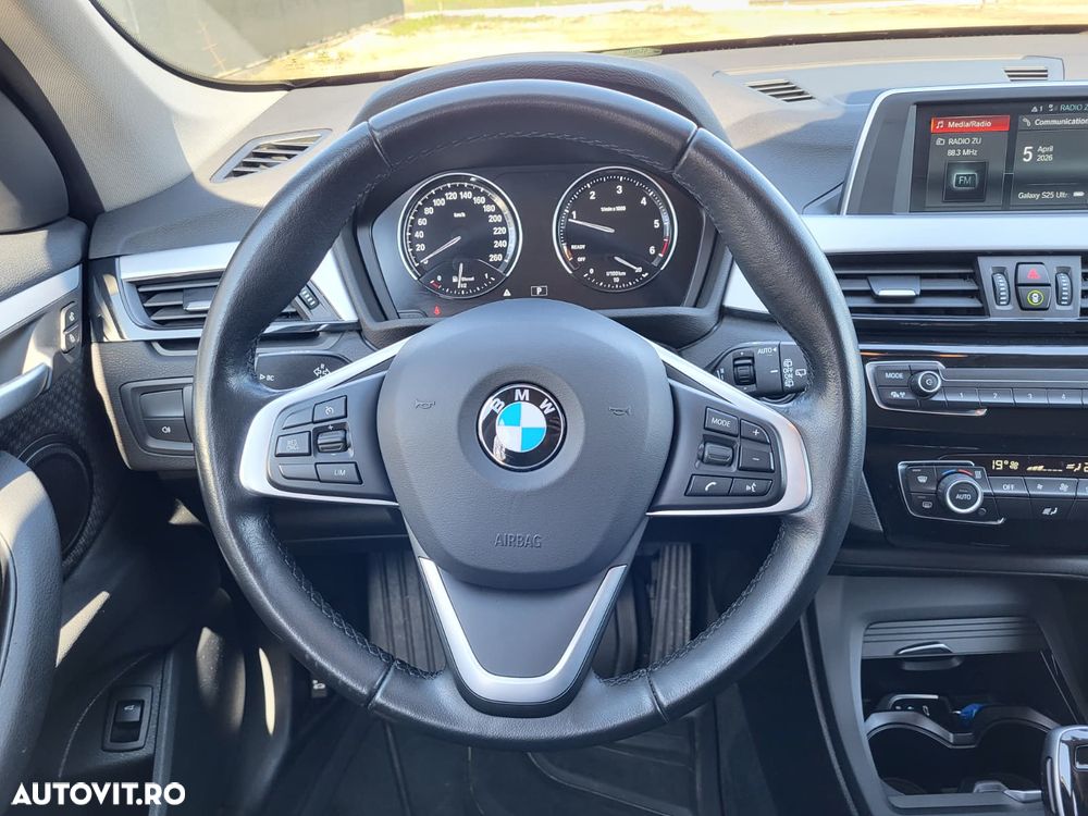 BMW X1 sDrive18d AT - 18