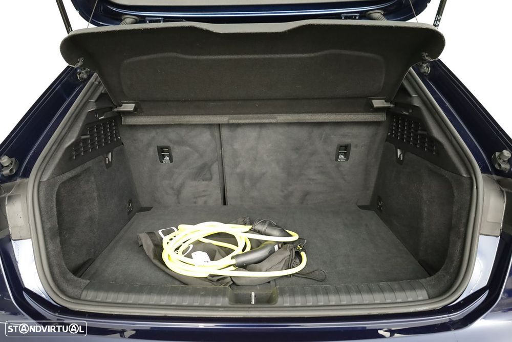 Audi A3 Sportback 45 TFSIe S line - 24