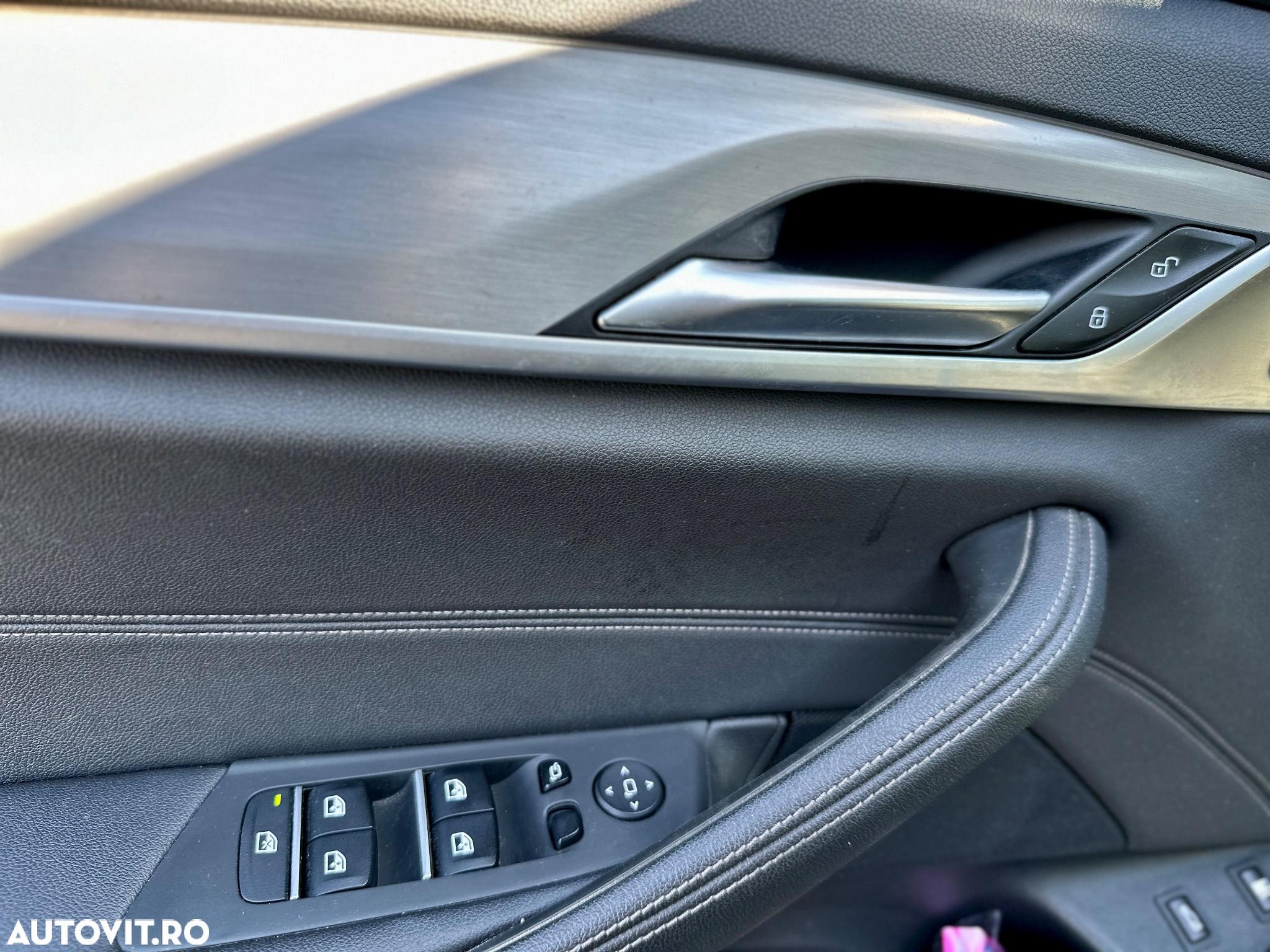 BMW Seria 5 530e xDrive AT PHEV - 28