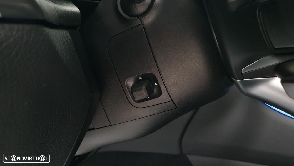 Mercedes-Benz GLC 63 AMG S E Performance Coupe Speedshift MCT9G Série Especial - 38