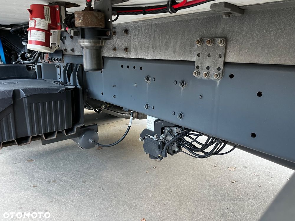 DAF CF370 // Chłodnia Carrier Supra 850 // Sypialka // 2017 Rok // ACC // - 14