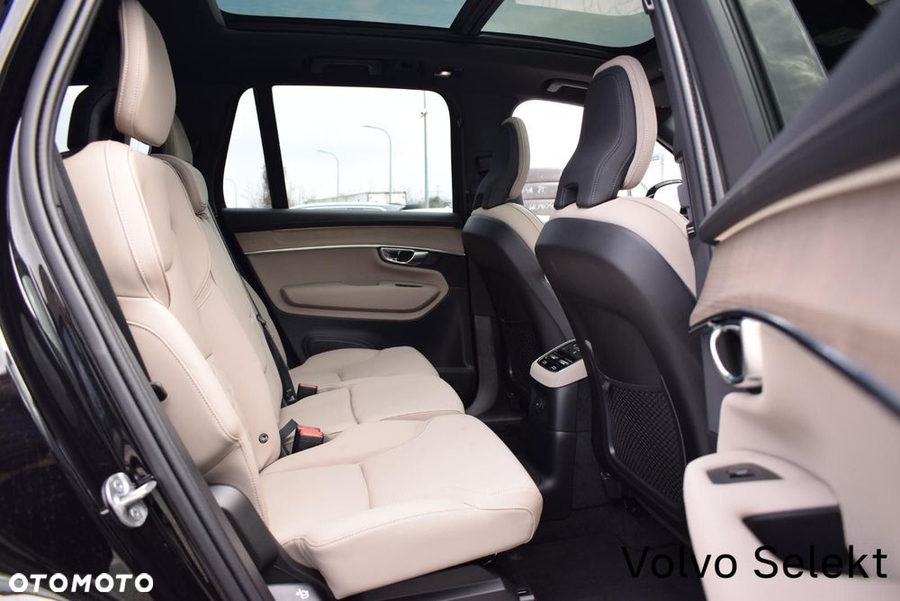 Volvo XC 90 - 26