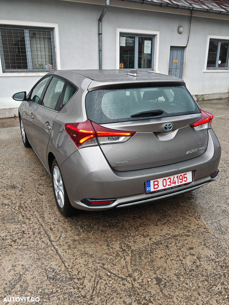 Toyota Auris - 6
