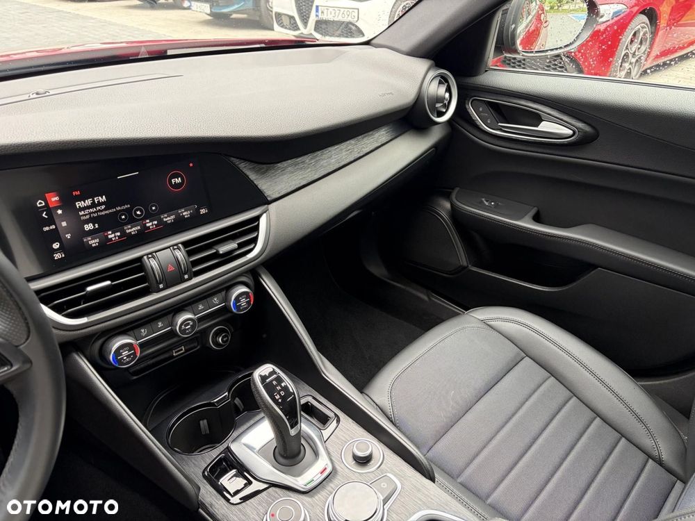 Alfa Romeo Giulia 2.0 Turbo Super Q4 - 23