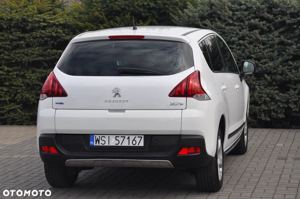 Peugeot 3008 1.6 BlueHDi Style S&S - 13