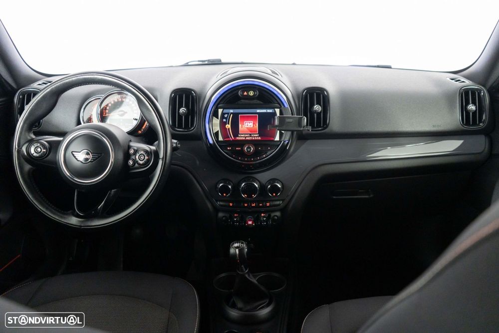 MINI Countryman One D - 19