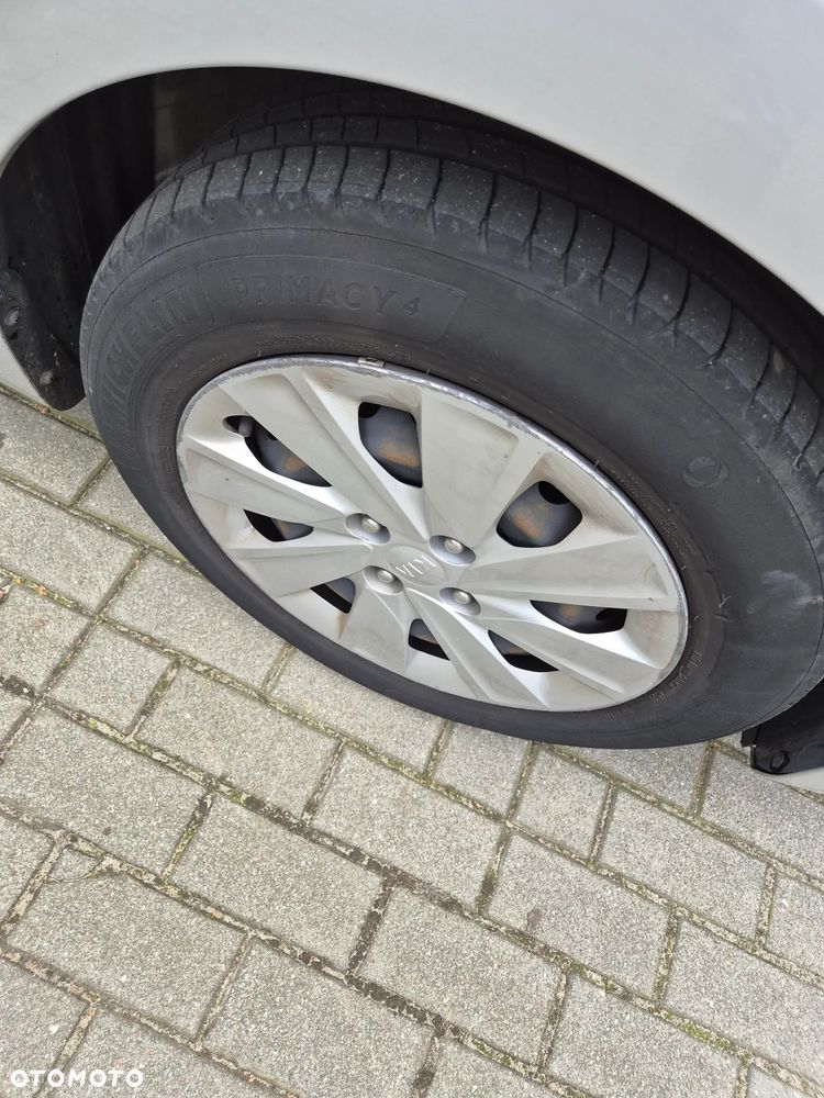 Kia Rio 1.2 M - 26