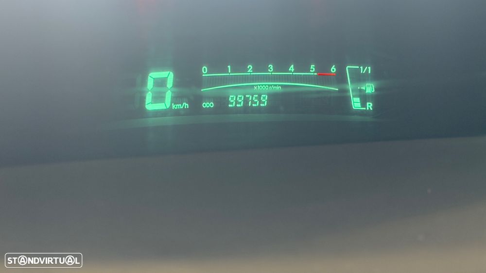 Toyota Yaris 1.4 D-4D Comfort+AC+VSC - 7