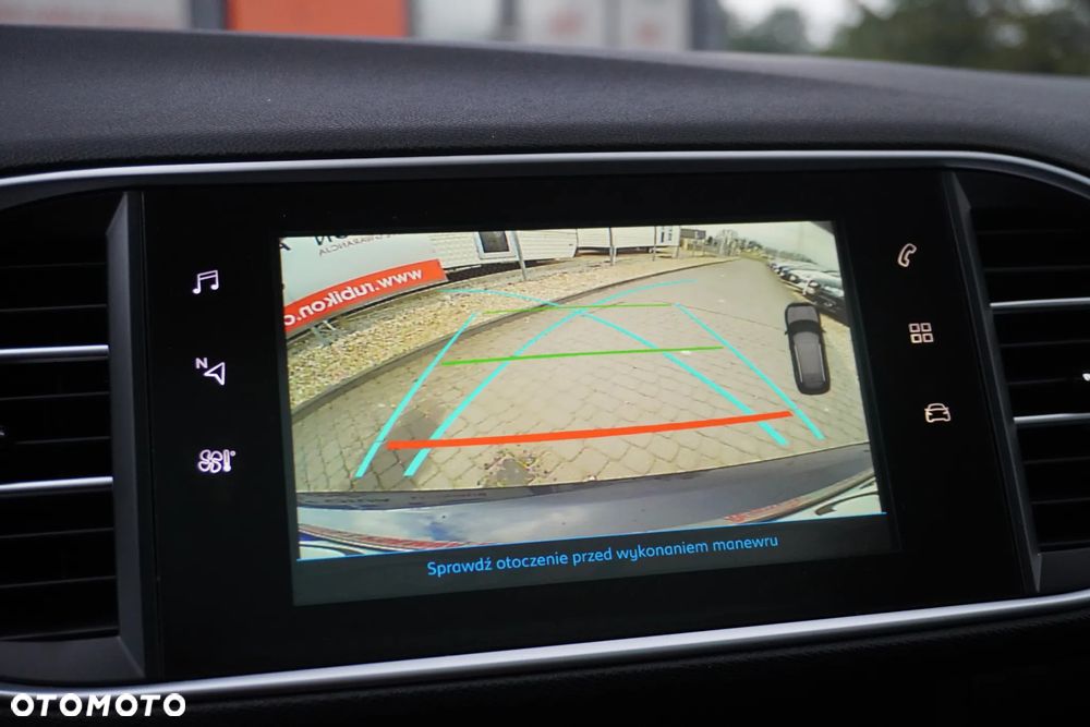 Peugeot 308 PureTech 130 Stop & Start Allure - 8