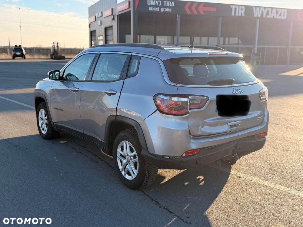 Jeep Compass 1.6 MultiJet Longitude - 3