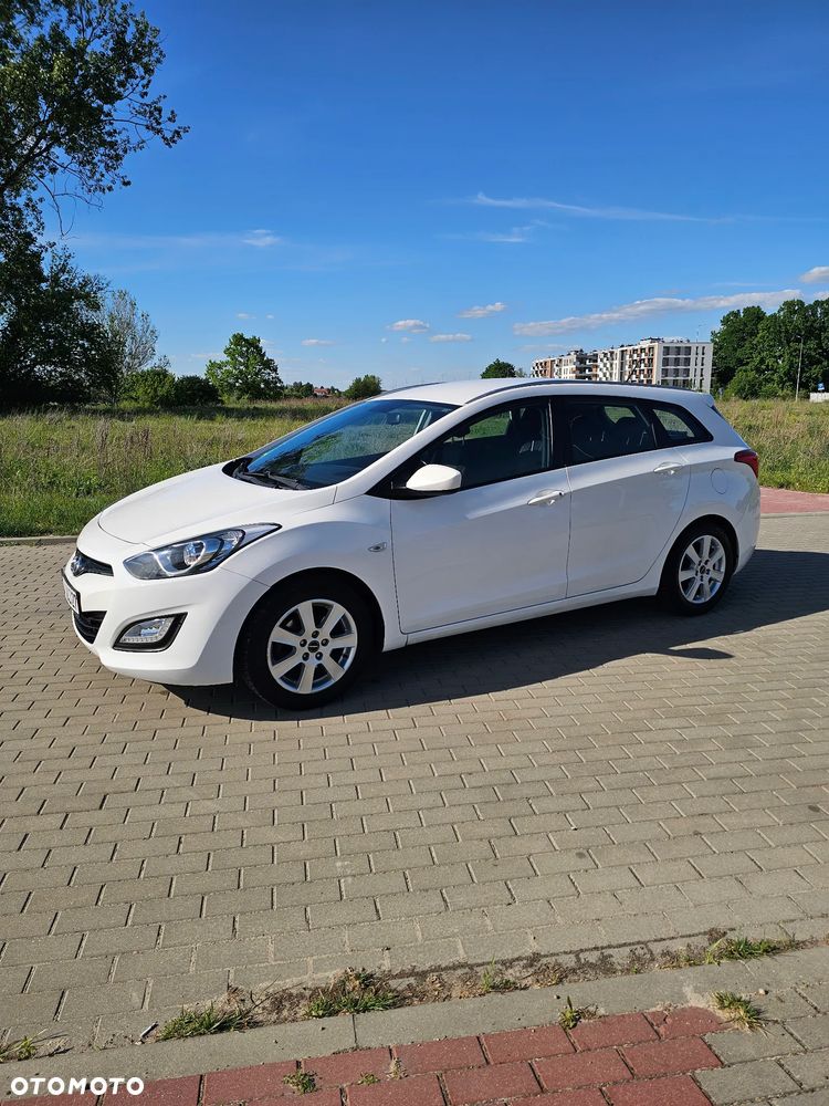 Hyundai i30 i30cw 1.4 Advantage - 3