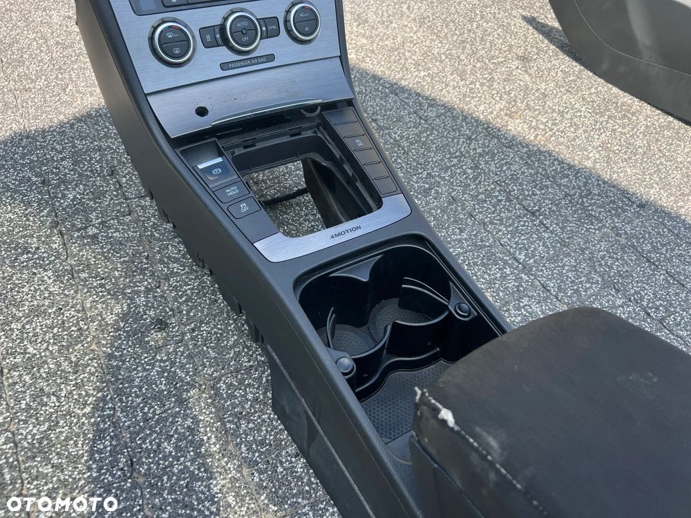 TUNEL ŚRODKOWY PASSAT CC - 4