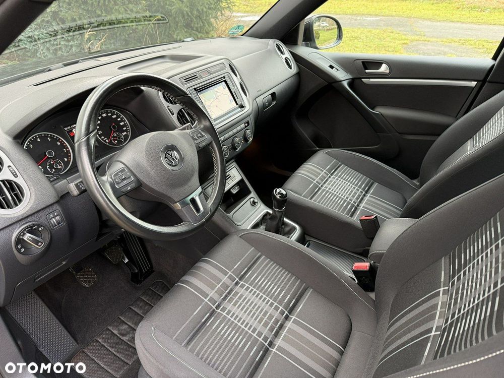 Volkswagen Tiguan 1.4 TSI Sport&Style - 11