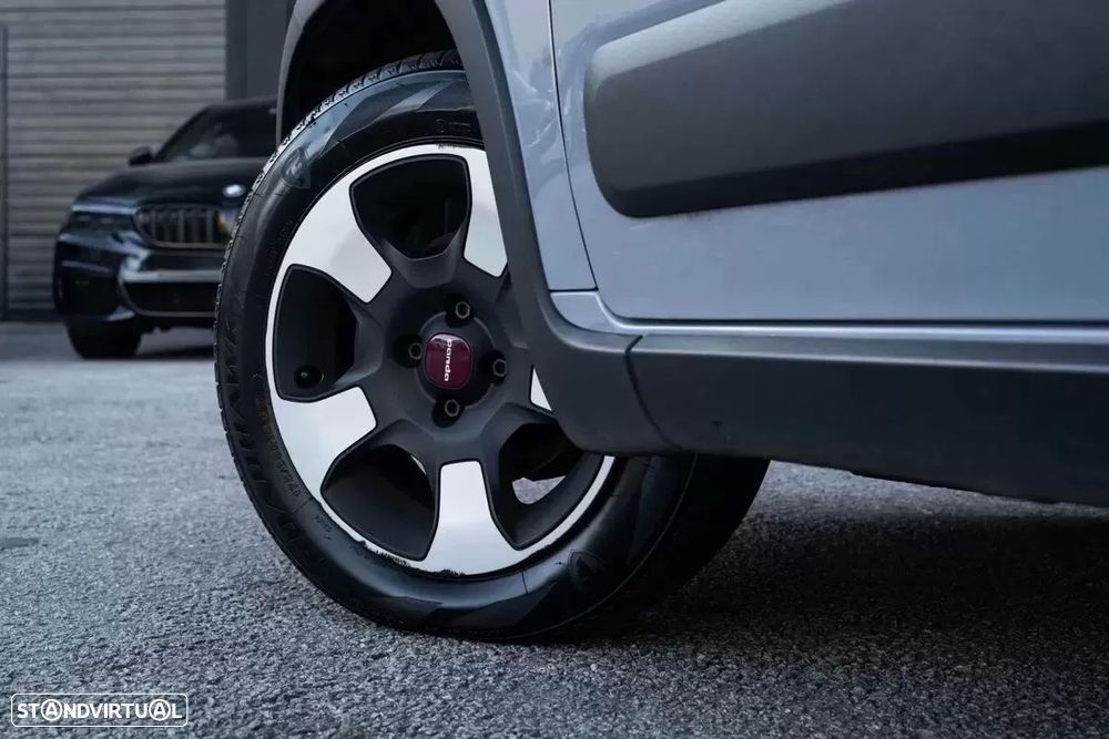 Fiat Panda 1.0 Hybrid Cross - 10