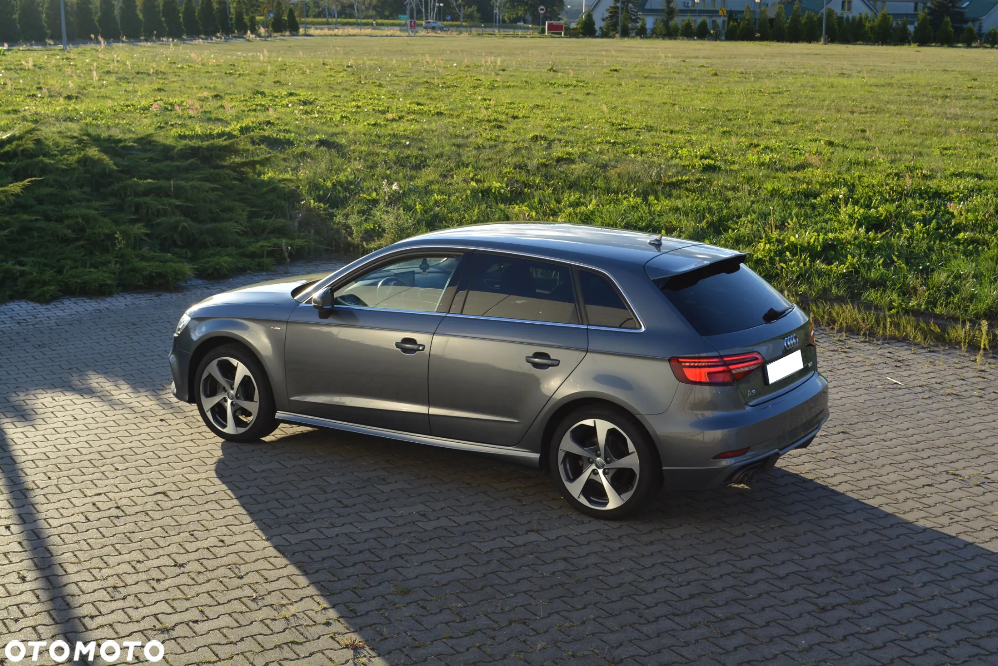 Audi A3 2.0 TDI Sportback S tronic S line Sportpaket - 3