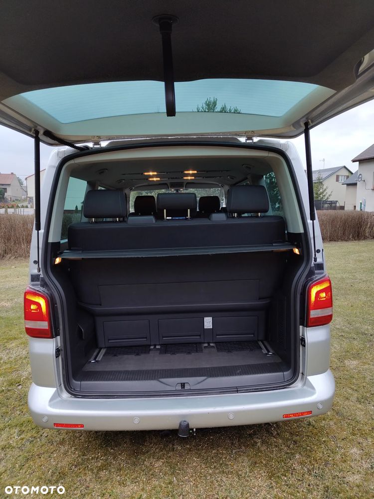 Volkswagen Multivan - 14