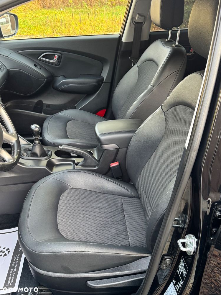 Hyundai ix35 blue 1.6 2WD Finale Silver - 34