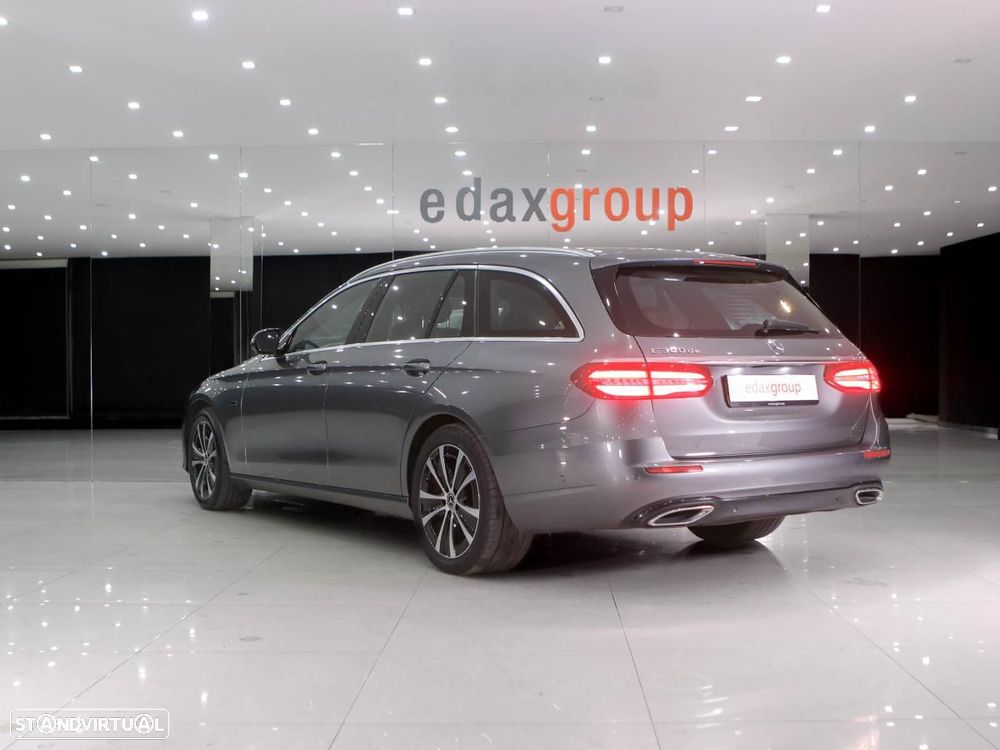 Mercedes-Benz E 300 de Avantgarde - 4