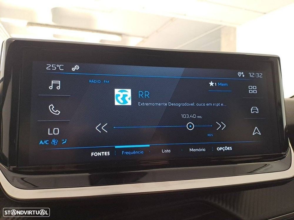 Peugeot 2008 1.2 PureTech Style - 18