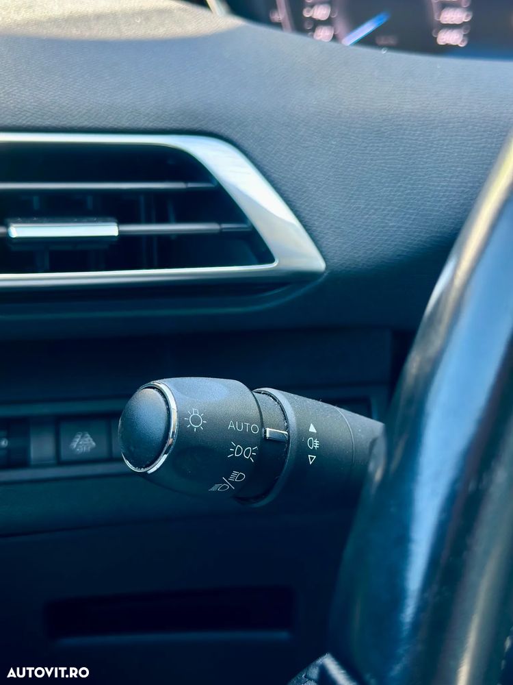 Peugeot 3008 - 27