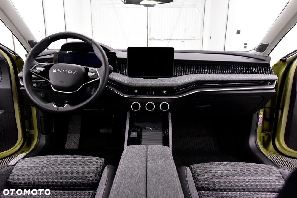 Skoda Superb 2.0 TDI SCR 4x4 Edition 130 DSG - 4