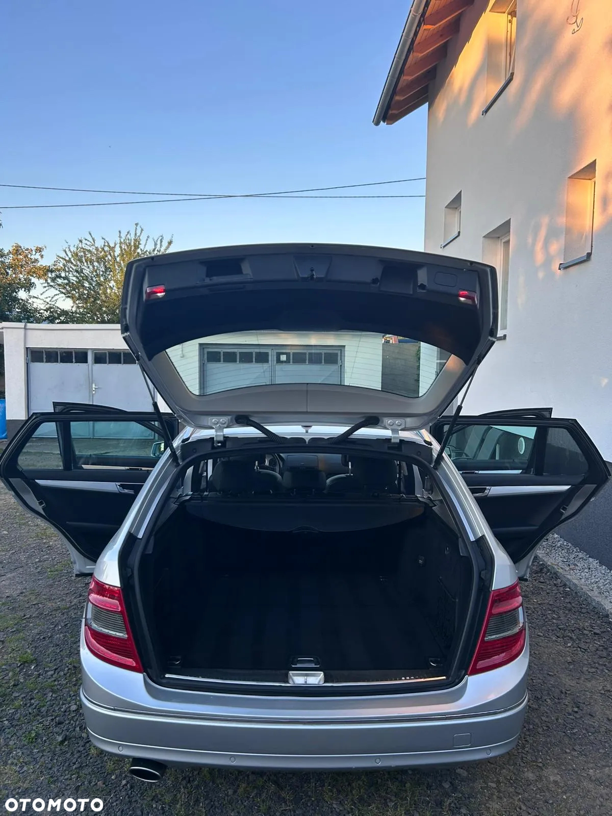 Mercedes-Benz Klasa C 220 T CDI DPF Automatik Avantgarde - 7