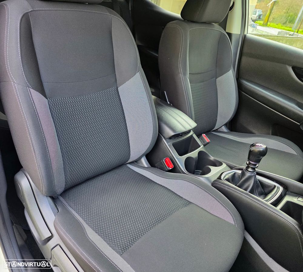 Nissan Qashqai 1.5 dCi N-Connecta - 46