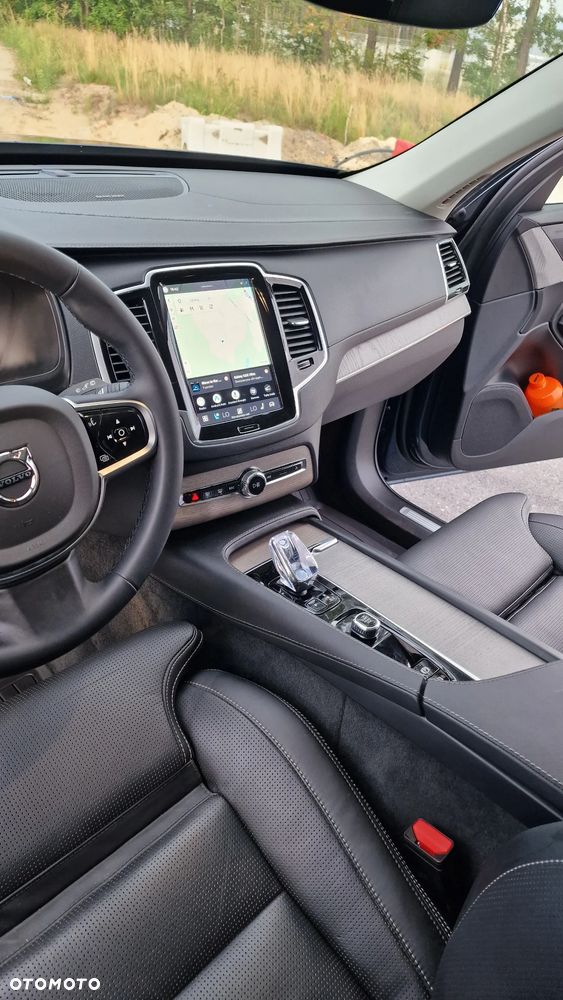 Volvo XC 90 - 17