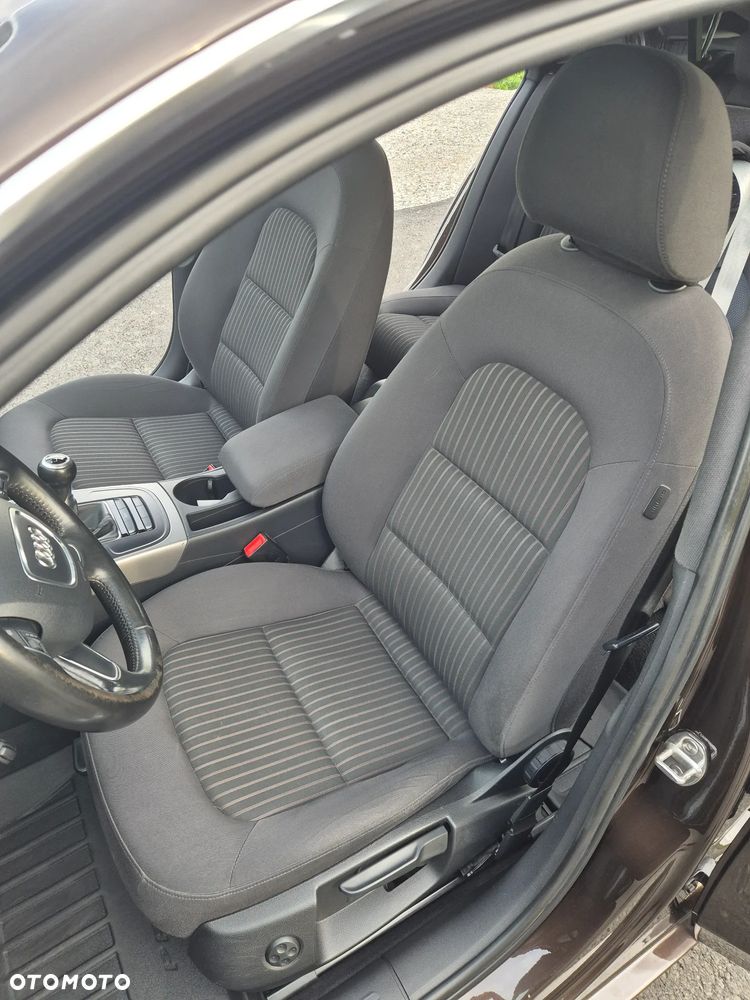 Audi A4 Avant 2.0 TDI DPF Ambiente - 19