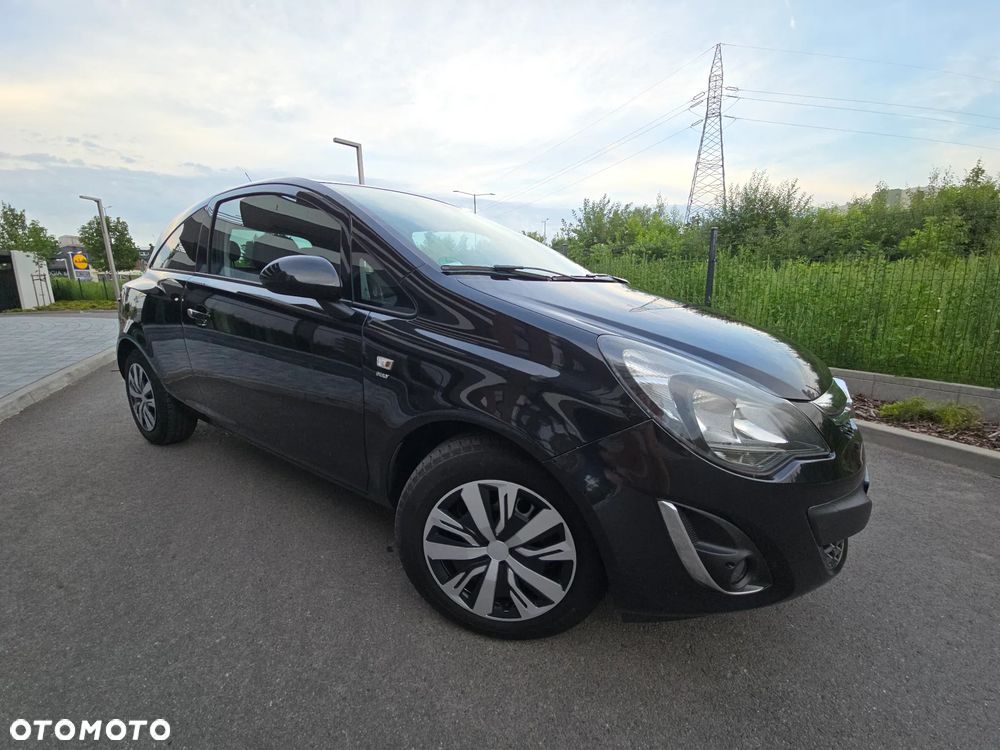 Opel Corsa 1.4 16V Energy - 11