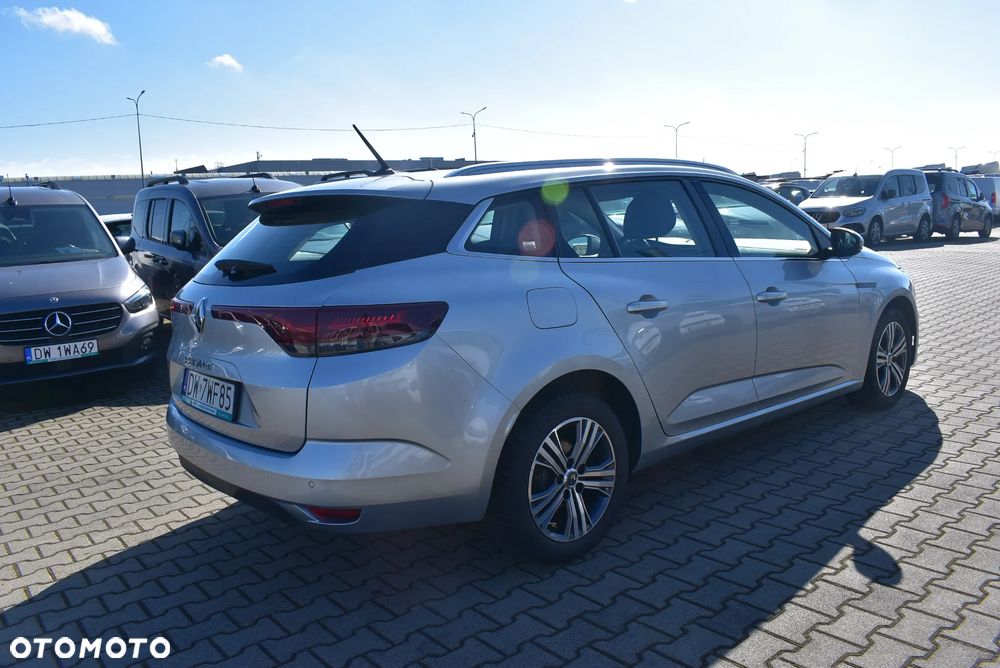 Renault Megane 1.3 TCe FAP Equilibre - 6