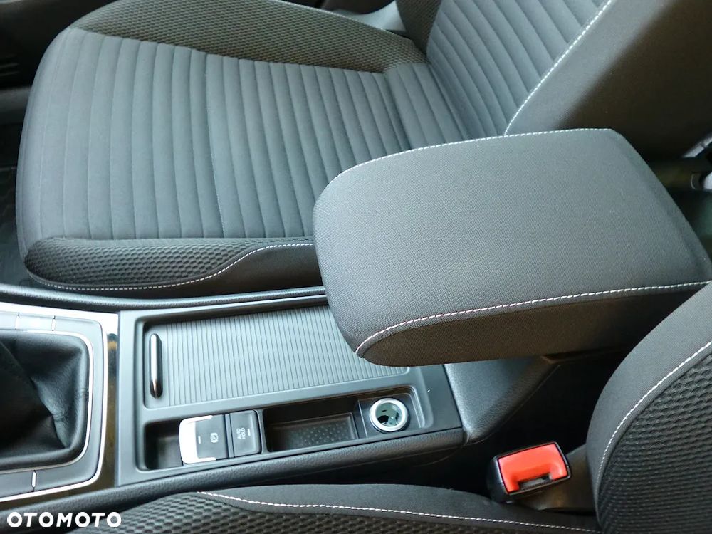 Volkswagen Golf 1.2 TSI BlueMotion Technology Cup - 12