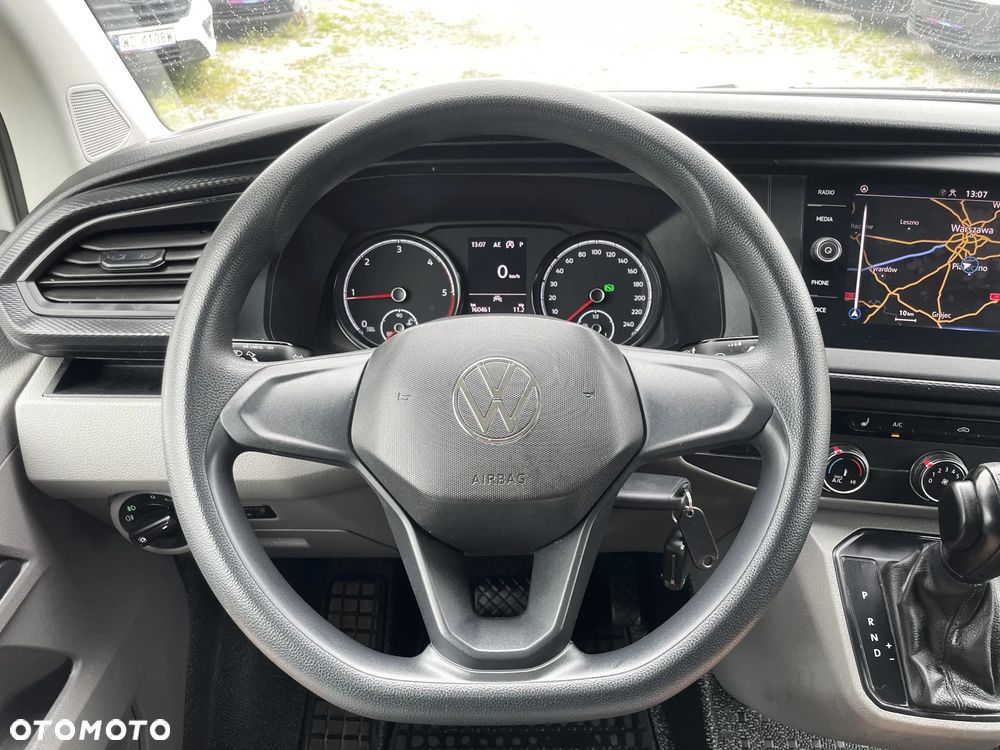 Volkswagen Transporter - 18