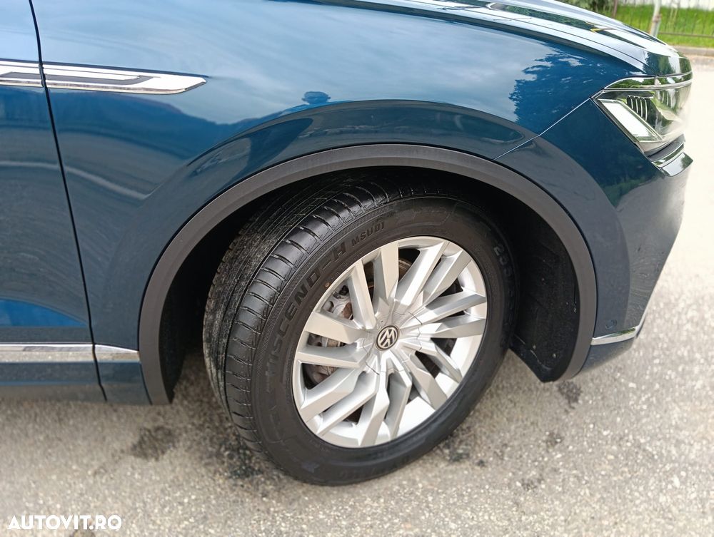 Volkswagen Touareg 3.0 V6 TDI 4Motion DPF Automatik Elegance - 17