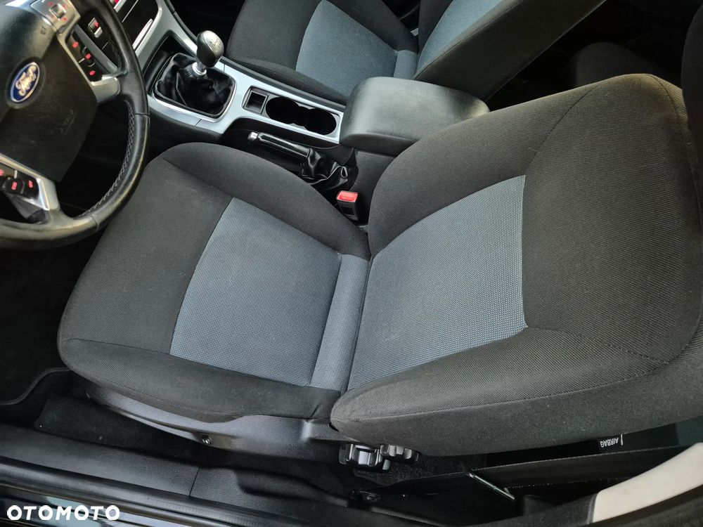 Ford Mondeo 2.0 TDCi Titanium - 6