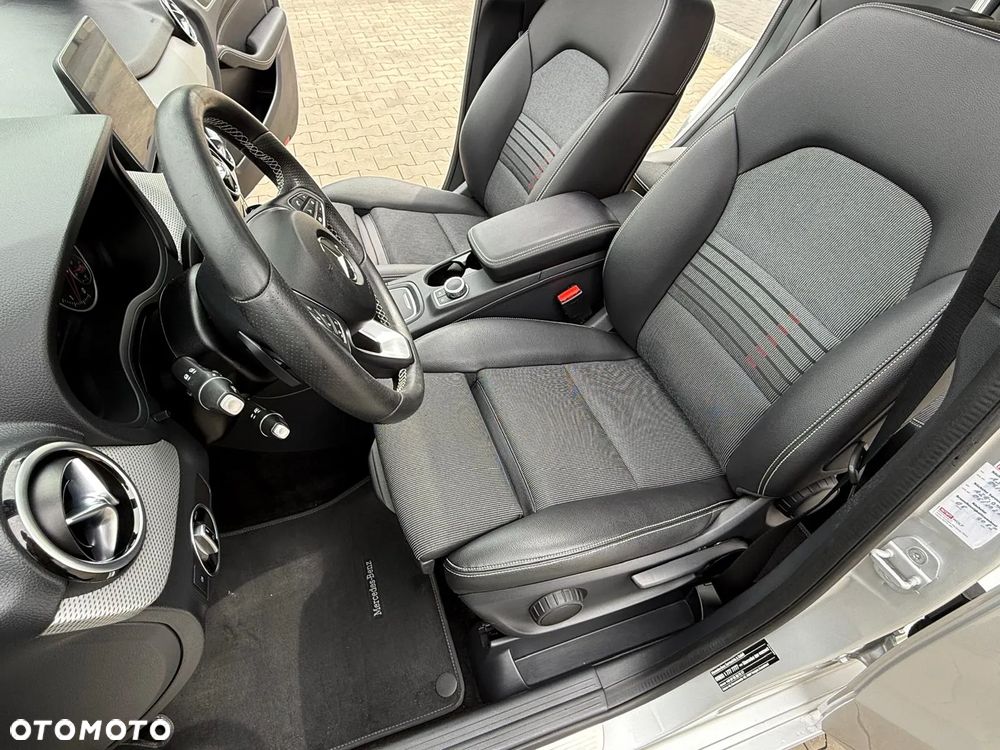 Mercedes-Benz Klasa B 180 (CDI) d 7G-DCT AMG Line - 25