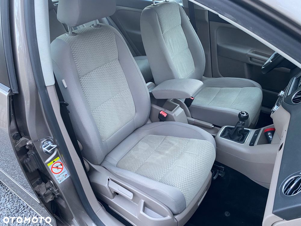 Volkswagen Golf Plus 1.6 Comfortline - 26