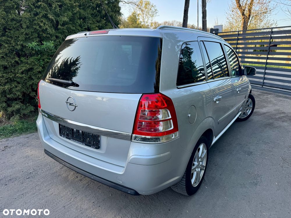Opel Zafira 1.8 Family Plus - 7