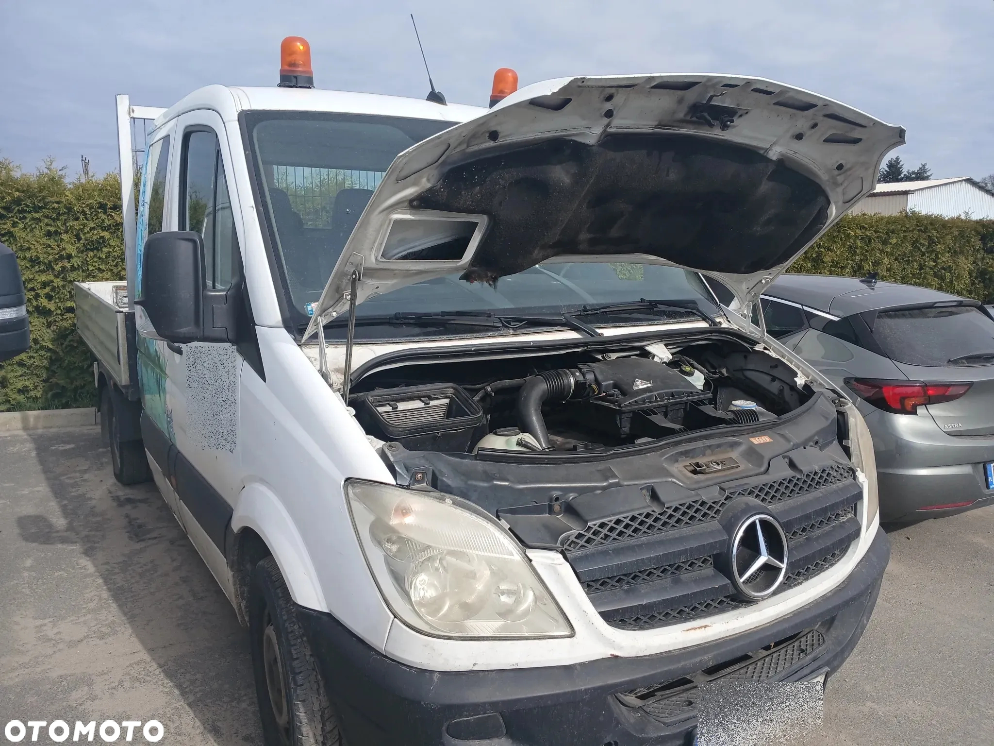 Mercedes-Benz Sprinter - 2
