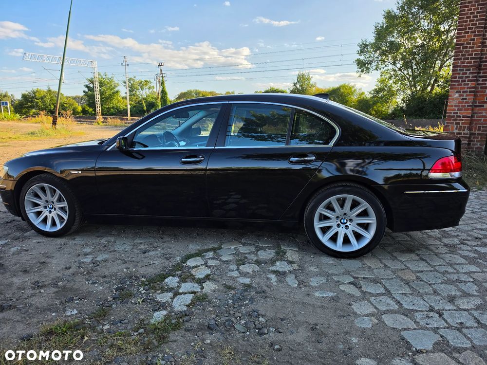 BMW Seria 7 730d - 23