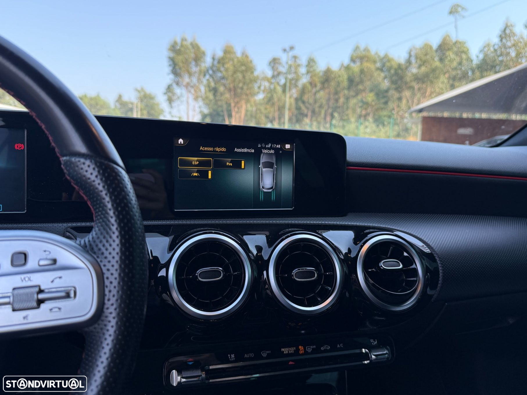 Mercedes-Benz A 160 AMG Line - 22
