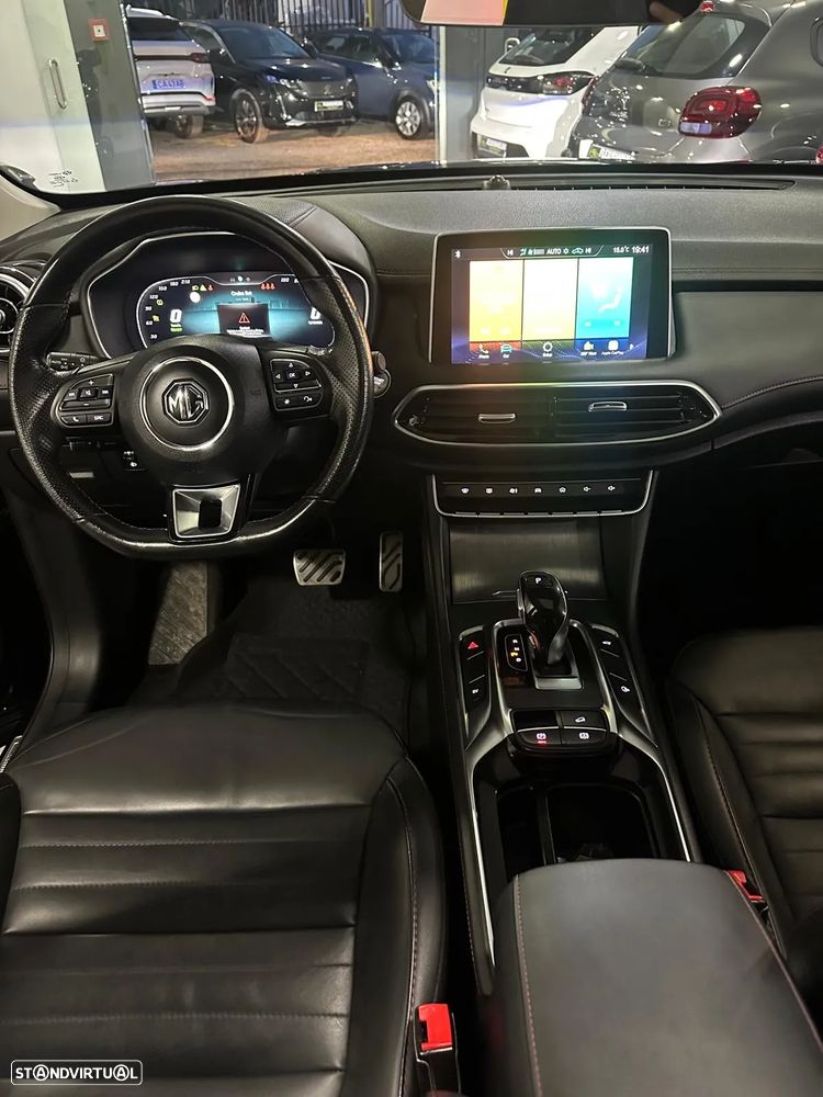 MG EHS 1.5T-GDI PHEV Luxury - 9