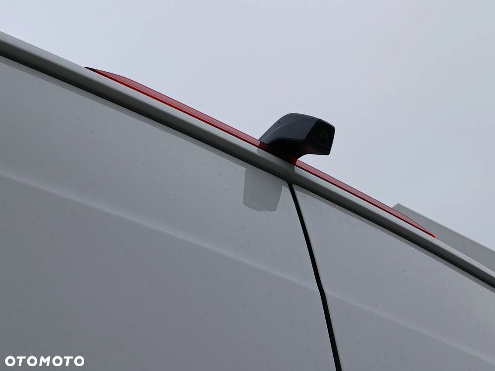 Volkswagen Crafter - 9