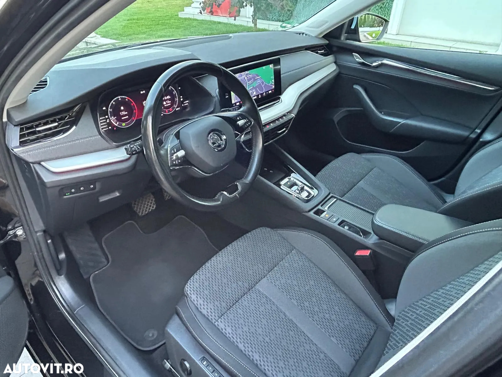Skoda Octavia 2.0 TDI DSG Style - 3