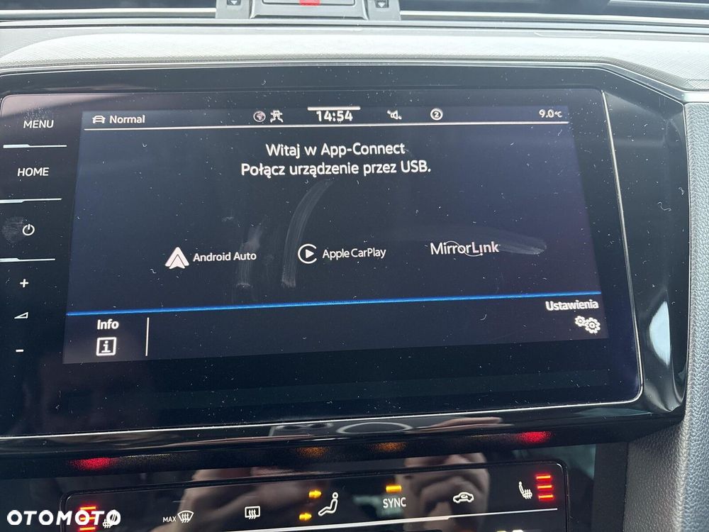 Volkswagen Passat - 24